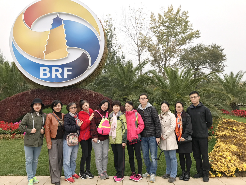 理论实际相结合，铸造 “学习型”团队5.jpg