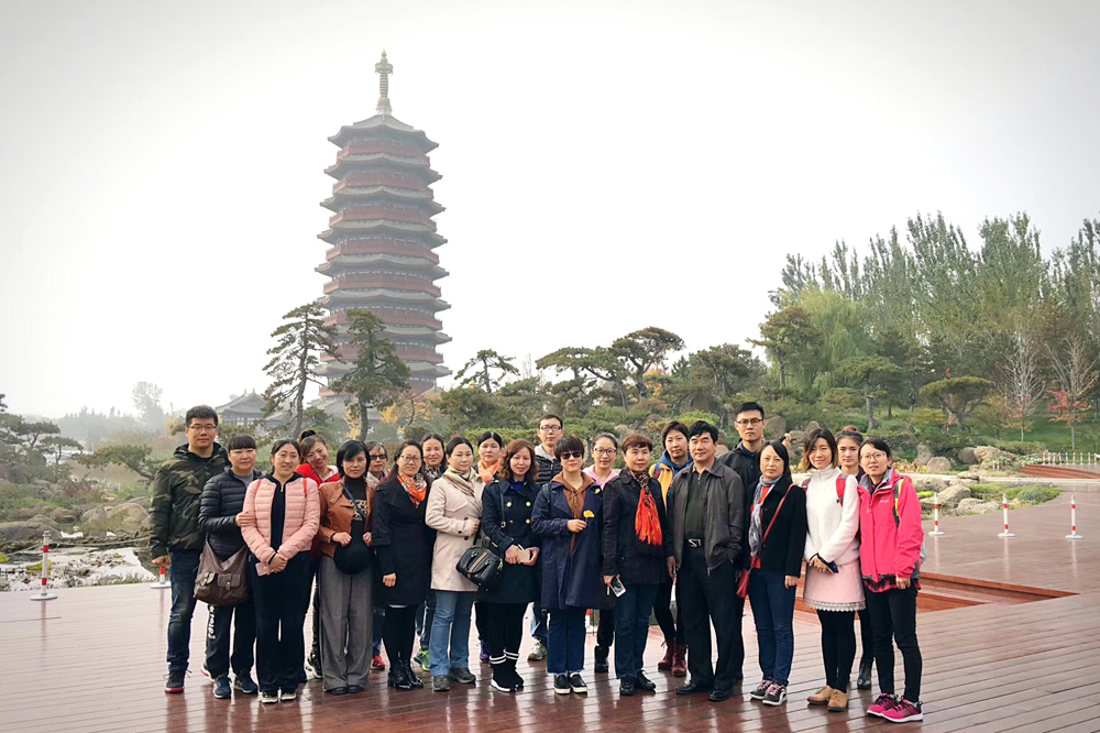 理论实际相结合，铸造 “学习型”团队1.jpg