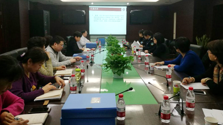 北京市二龙路医院接受联合监督执法专项检查.jpg 北京市二龙路医院接受联合监督执法专项检查.jpg