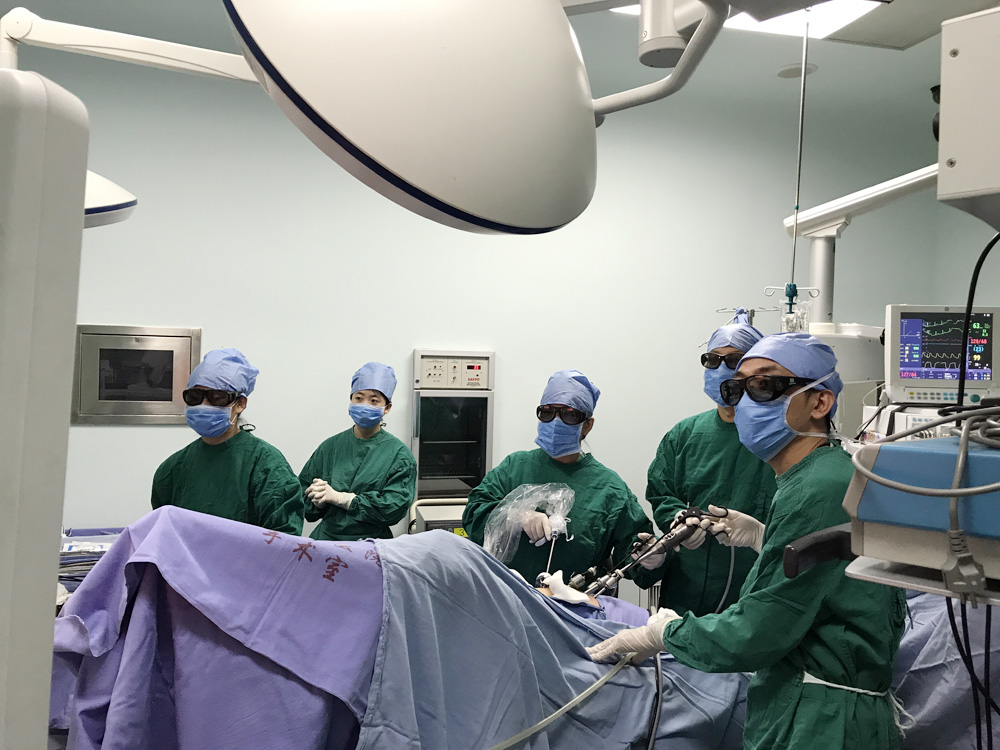 手术.jpg