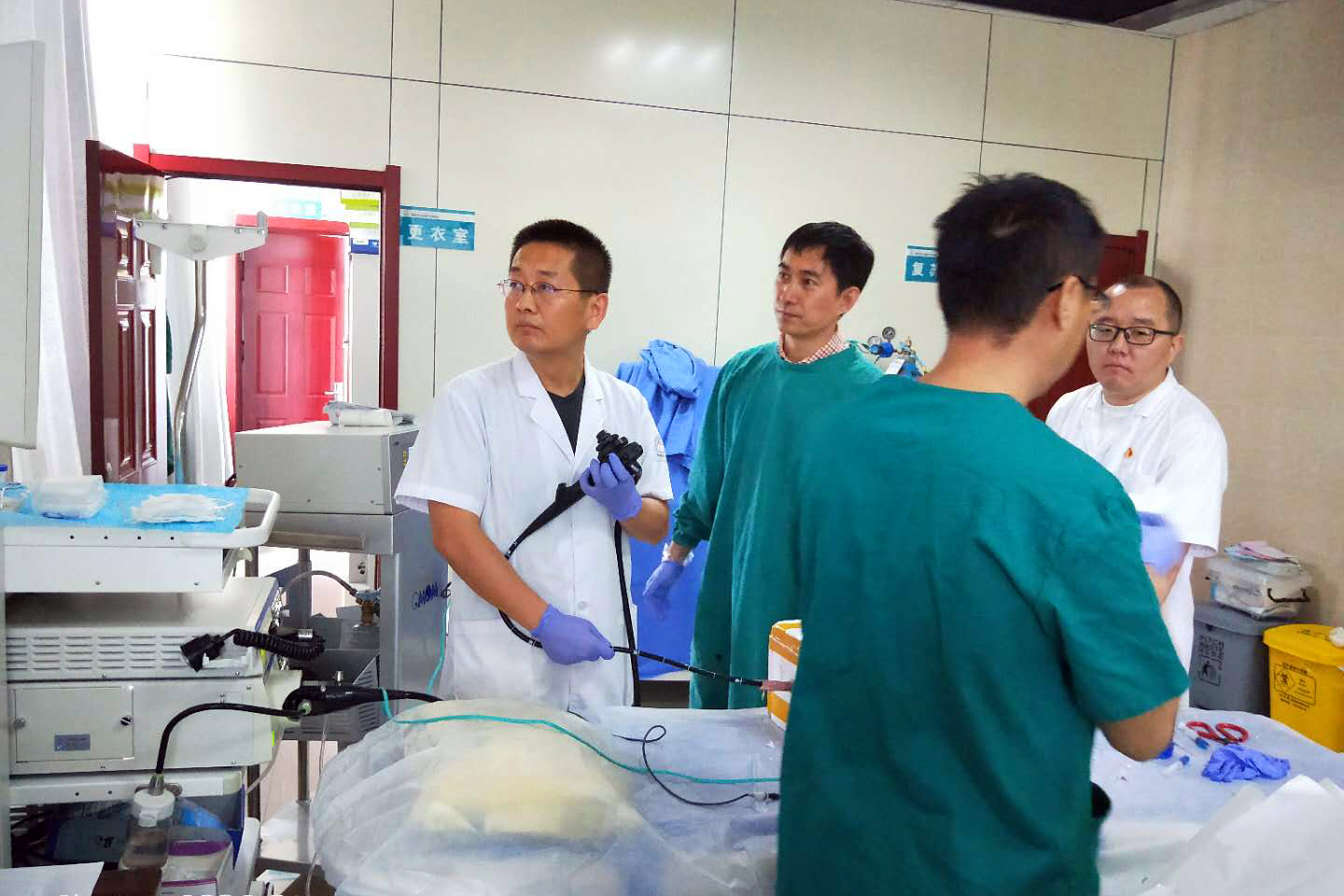 手术指导.jpg 手术指导.jpg